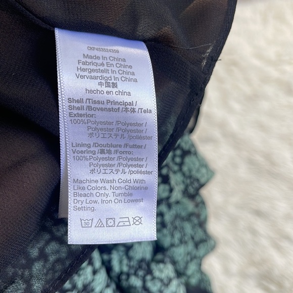 Madewell Georgette Ruffle Sleeve Peplum Top - Picture 8 of 8